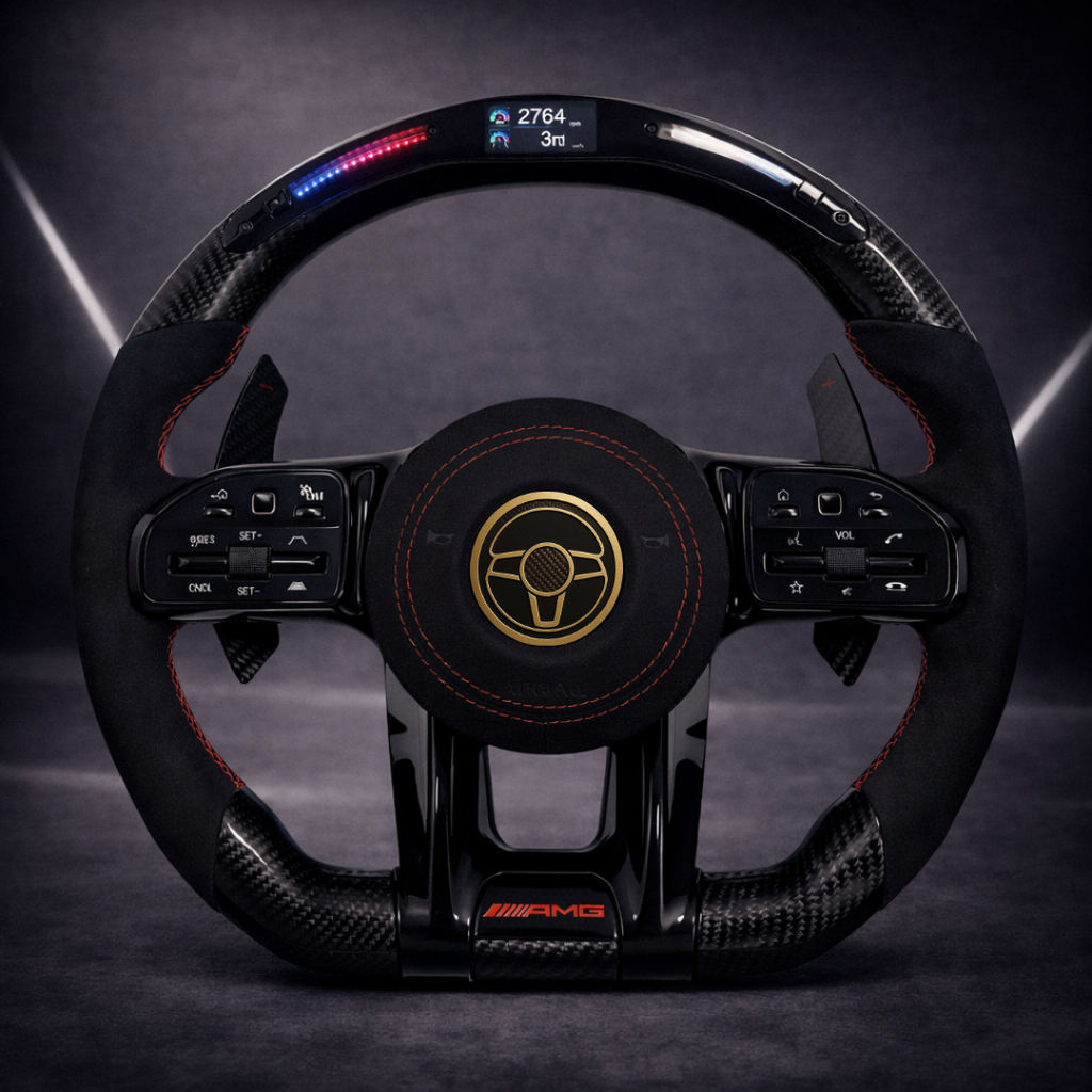 Mercedes Performance Lenkrad – Carbon & Alcantara mit LED-Anzeige